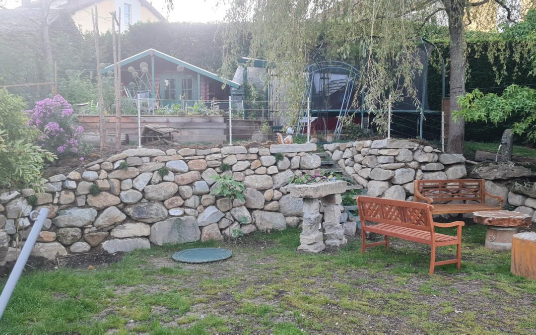Mur en pierre sèche